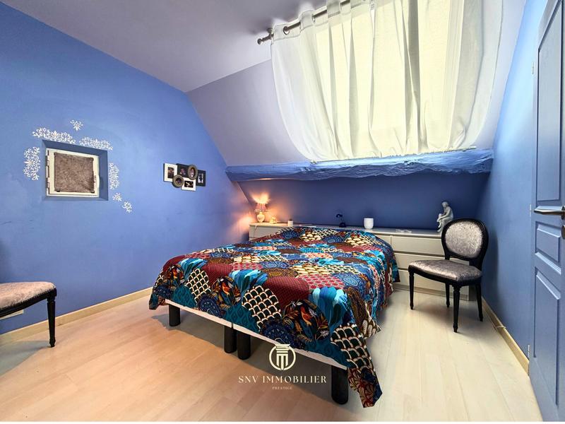 Propriété - 430 m² - 11 pièces