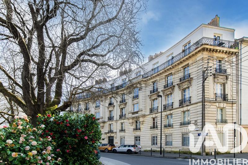 Appartement - 126 m² - 6 pièces