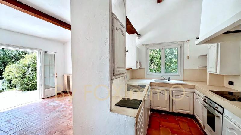 Villa - 201 m² - 6 pièces