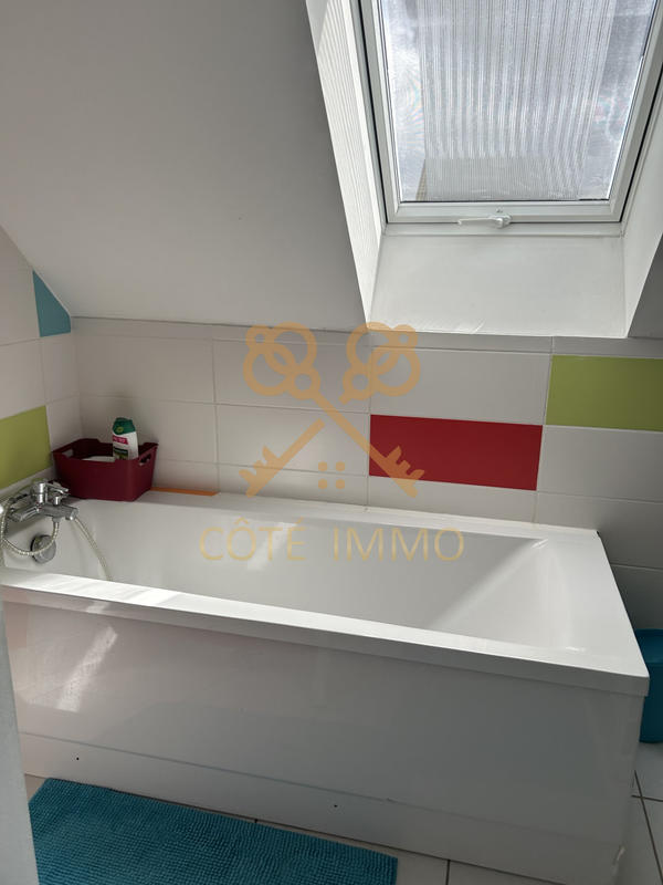 Maison - 102 m² - 5 pièces