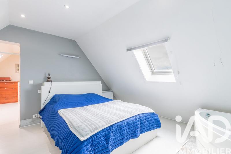 Maison - 162 m² - 10 pièces