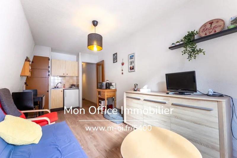 Studio - 30 m² - 1 pièce