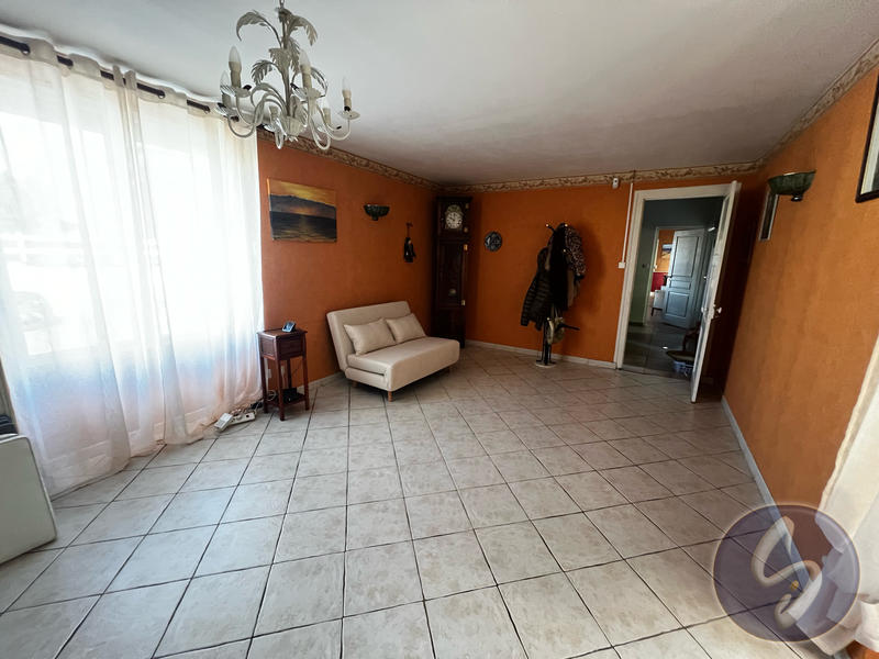 Maison - 162 m² - 7 pièces