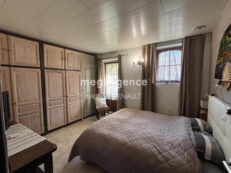 Maison de campagne - 360 m² - 13 pièces