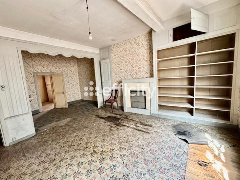 Immeuble - 120 m² - 7 pièces