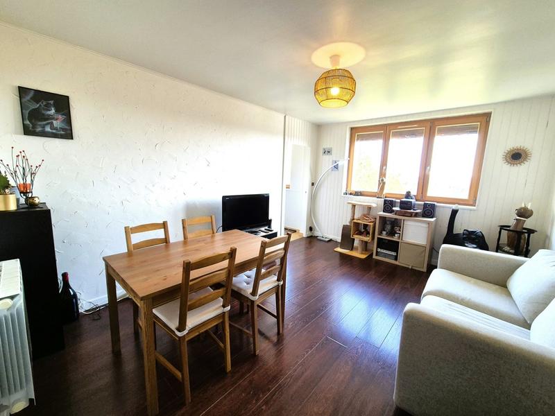 Appartement - 67 m² - 4 pièces