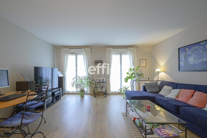 Appartement - 95 m² - 4 pièces