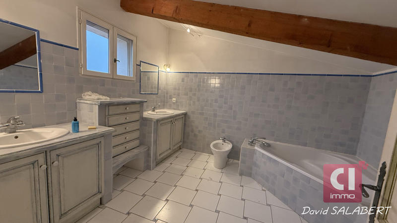 Maison de ville - 208 m² - 7 pièces