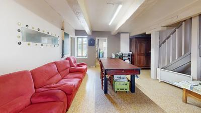 Maison - 164 m² - 6 pièces