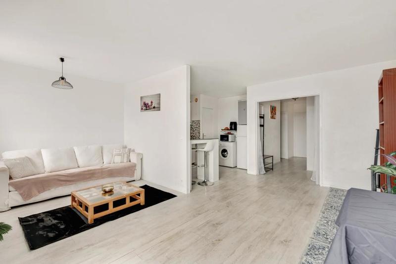 Appartement - 84 m² - 4 pièces