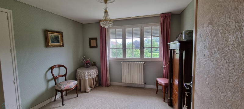 Maison - 127 m² - 7 pièces