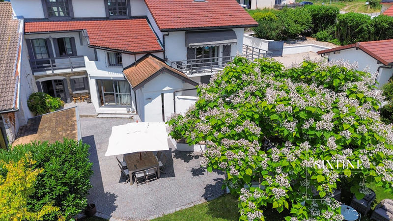 Maison ancienne - 297 m² - 12 pièces