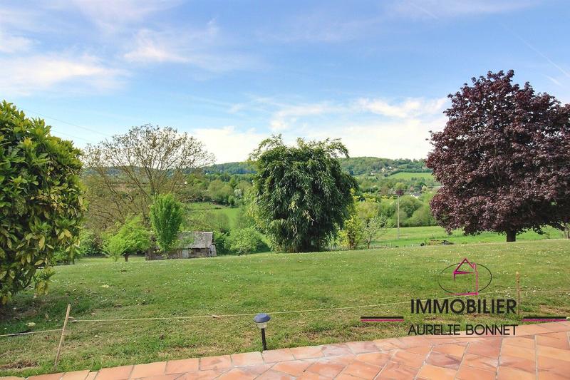 Maison - 203 m² - 6 pièces