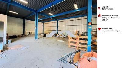 Entrepôt - 440 m²