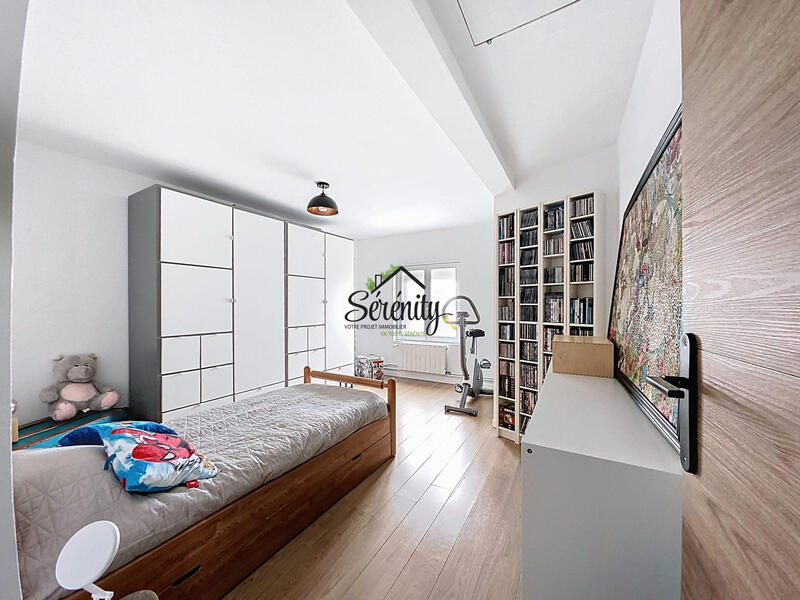 Maison - 175 m² - 6 pièces