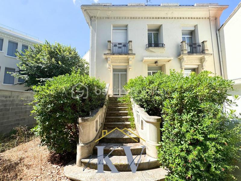 Maison - 170 m² - 6 pièces