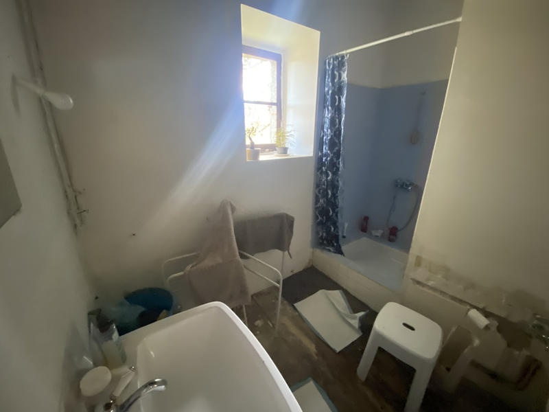 Propriété - 180 m² - 7 pièces