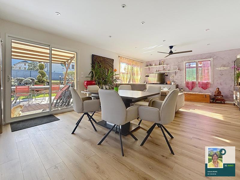 Maison - 130 m² - 6 pièces