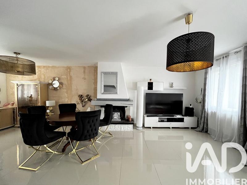 Maison - 105 m² - 5 pièces