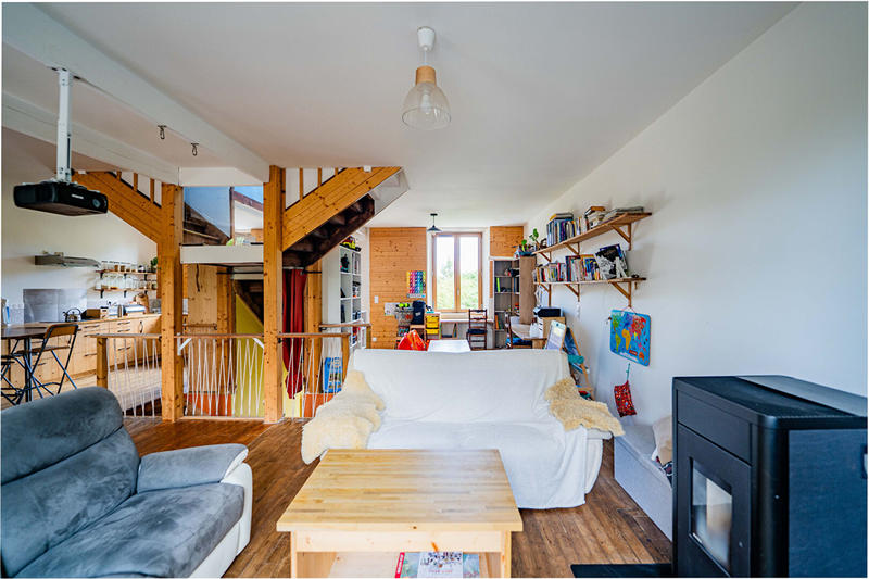 Maison - 150 m² - 5 pièces