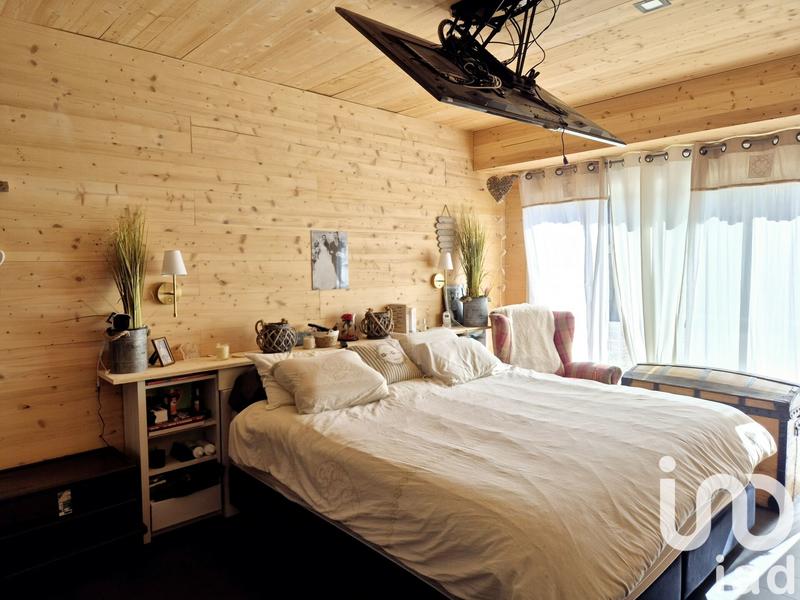 Maison - 140 m² - 7 pièces