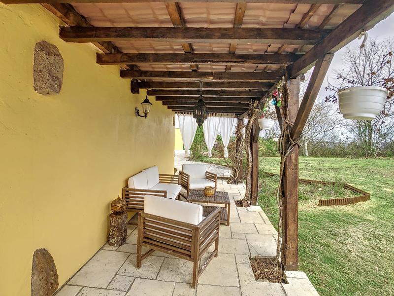 Maison de maîtres - 300 m² - 7 pièces