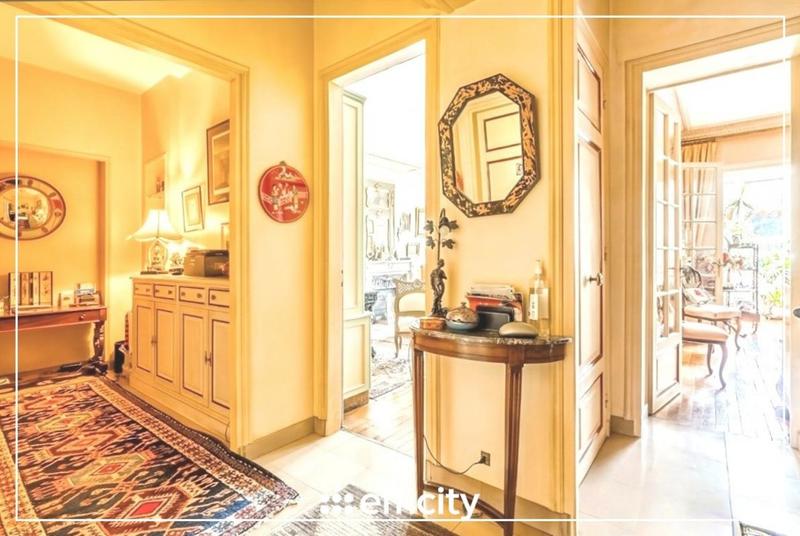 Appartement bourgeois - 165 m² - 6 pièces