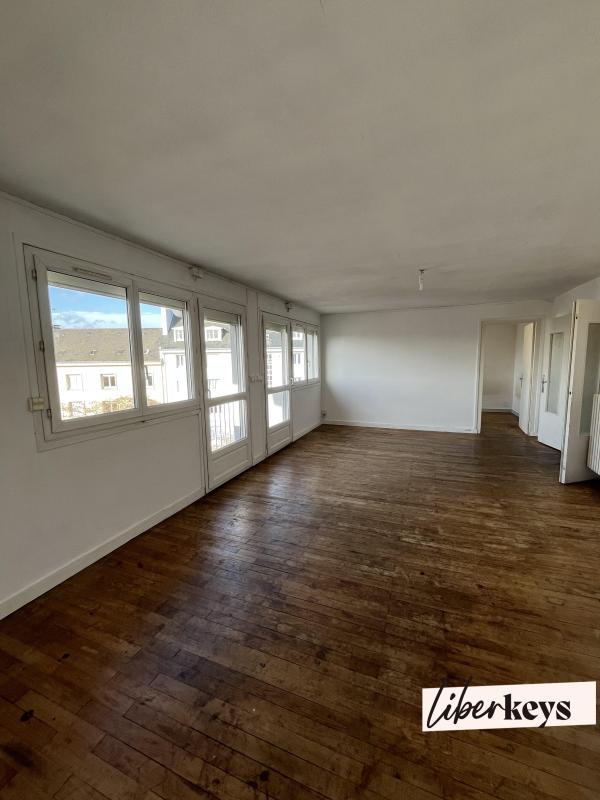 Appartement - 94 m² - 5 pièces