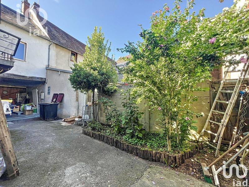 Local commercial - 240 m²