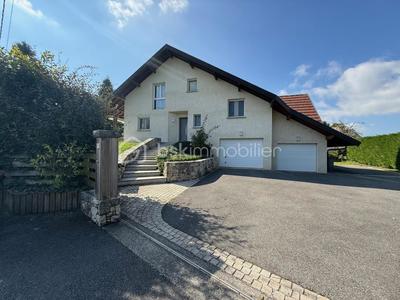 Maison - 156 m² - 5 pièces