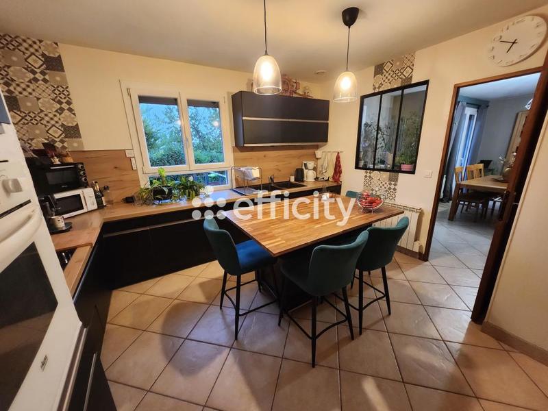 Maison - 118 m² - 6 pièces