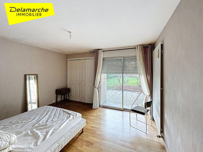 Maison - 178 m² - 9 pièces