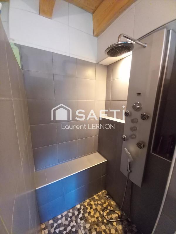 Maison - 396 m² - 14 pièces