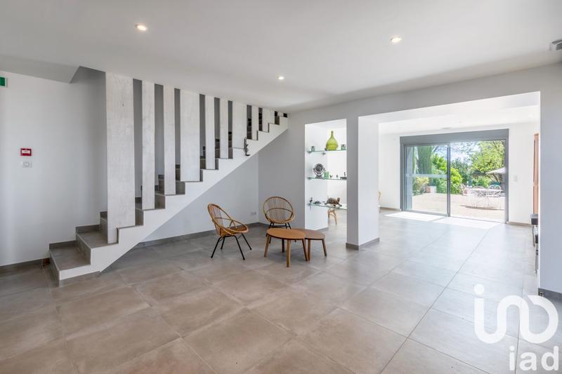 Maison - 288 m² - 7 pièces