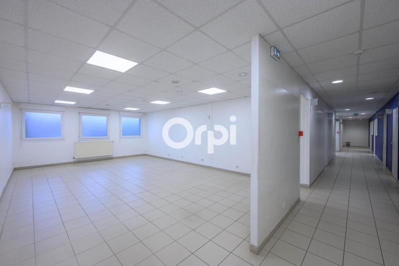 Immeuble - 180 m² - 2 pièces