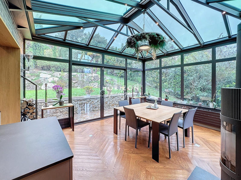 Maison - 167 m² - 7 pièces