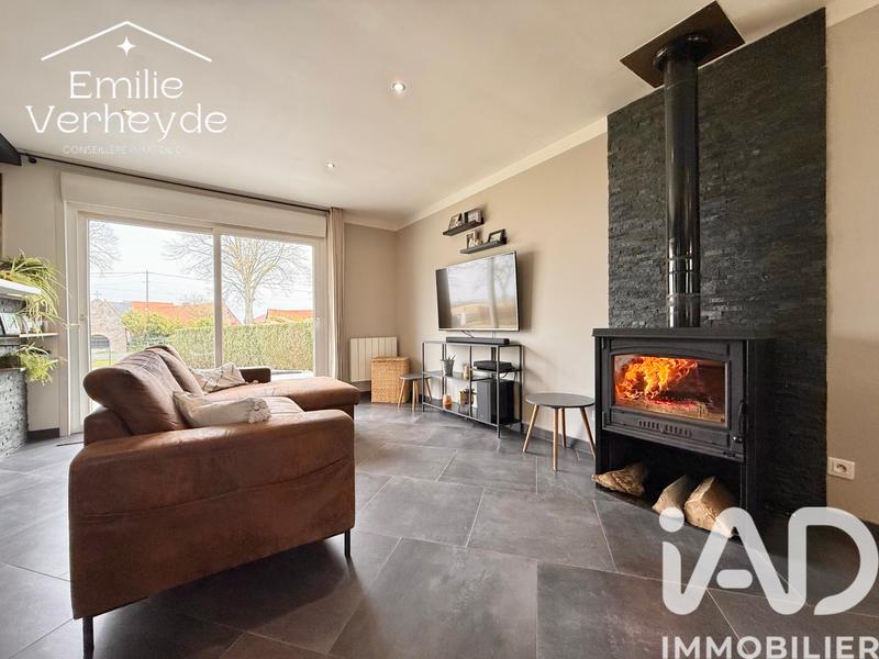 Maison - 99 m² - 5 pièces