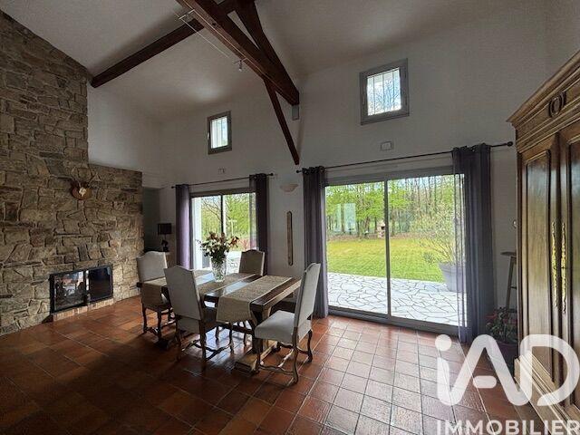 Maison - 156 m² - 6 pièces