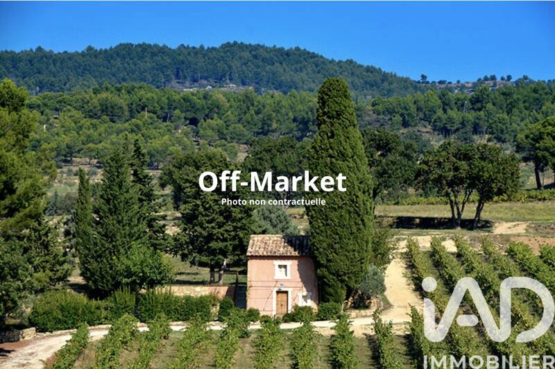 Maison - 482 m² - 11 pièces