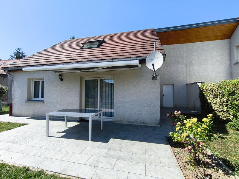 Maison - 99 m² - 6 pièces