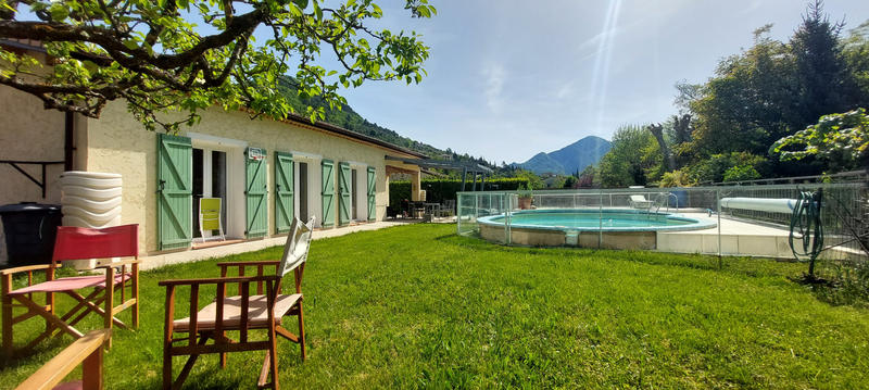 Maison - 105 m² - 4 pièces