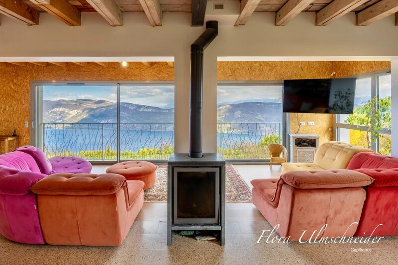 Maison - 271 m² - 9 pièces