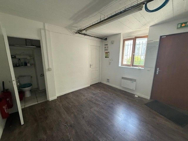 Bureau - 50 m² - 2 pièces