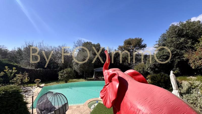 Villa - 130 m² - 6 pièces