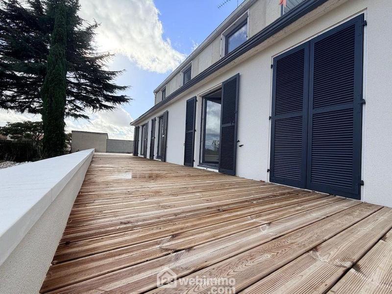 Maison - 184 m² - 6 pièces