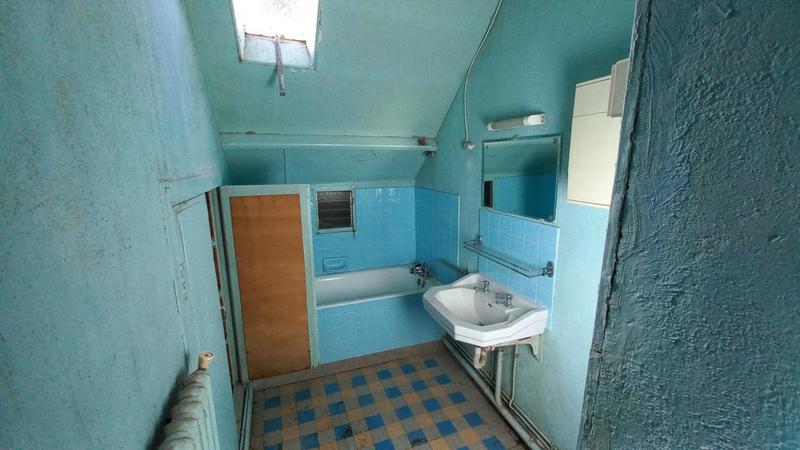 Maison - 200 m² - 8 pièces