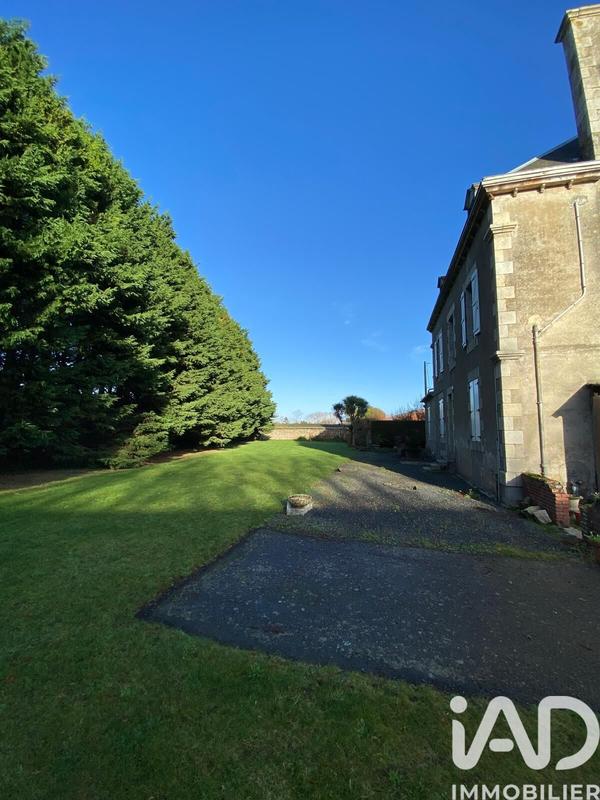 Maison - 286 m² - 13 pièces