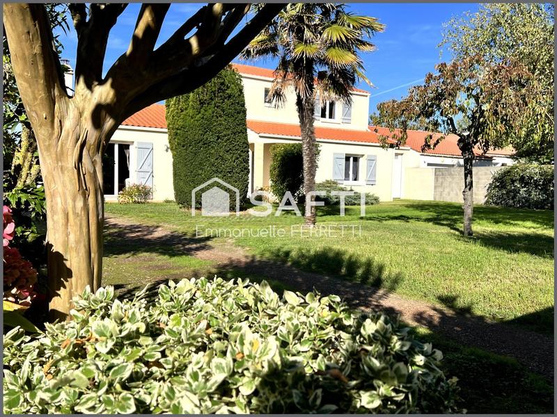 Maison - 143 m² - 6 pièces