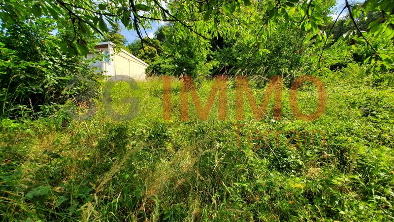 Terrain constructible - 3 313 m²