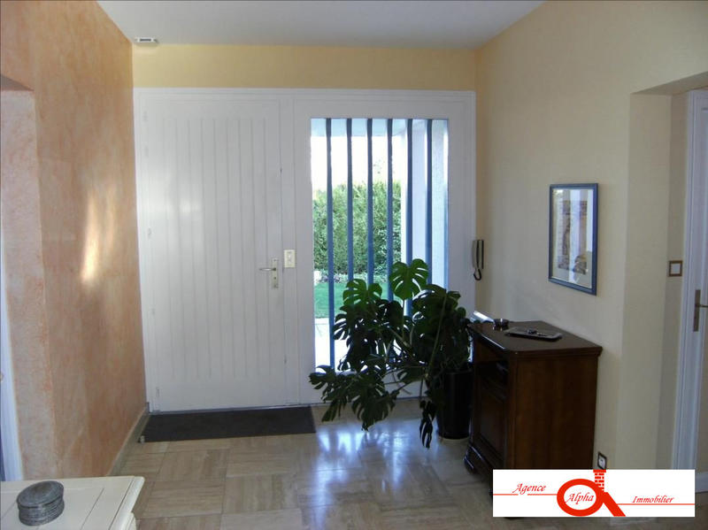 Maison - 180 m² - 6 pièces